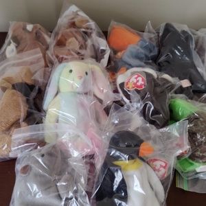 Lot of 10 Beanie Babies (9)